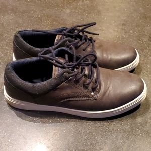 Like New B-52 by Bullboxer Mens/Boys Shoes Size 8